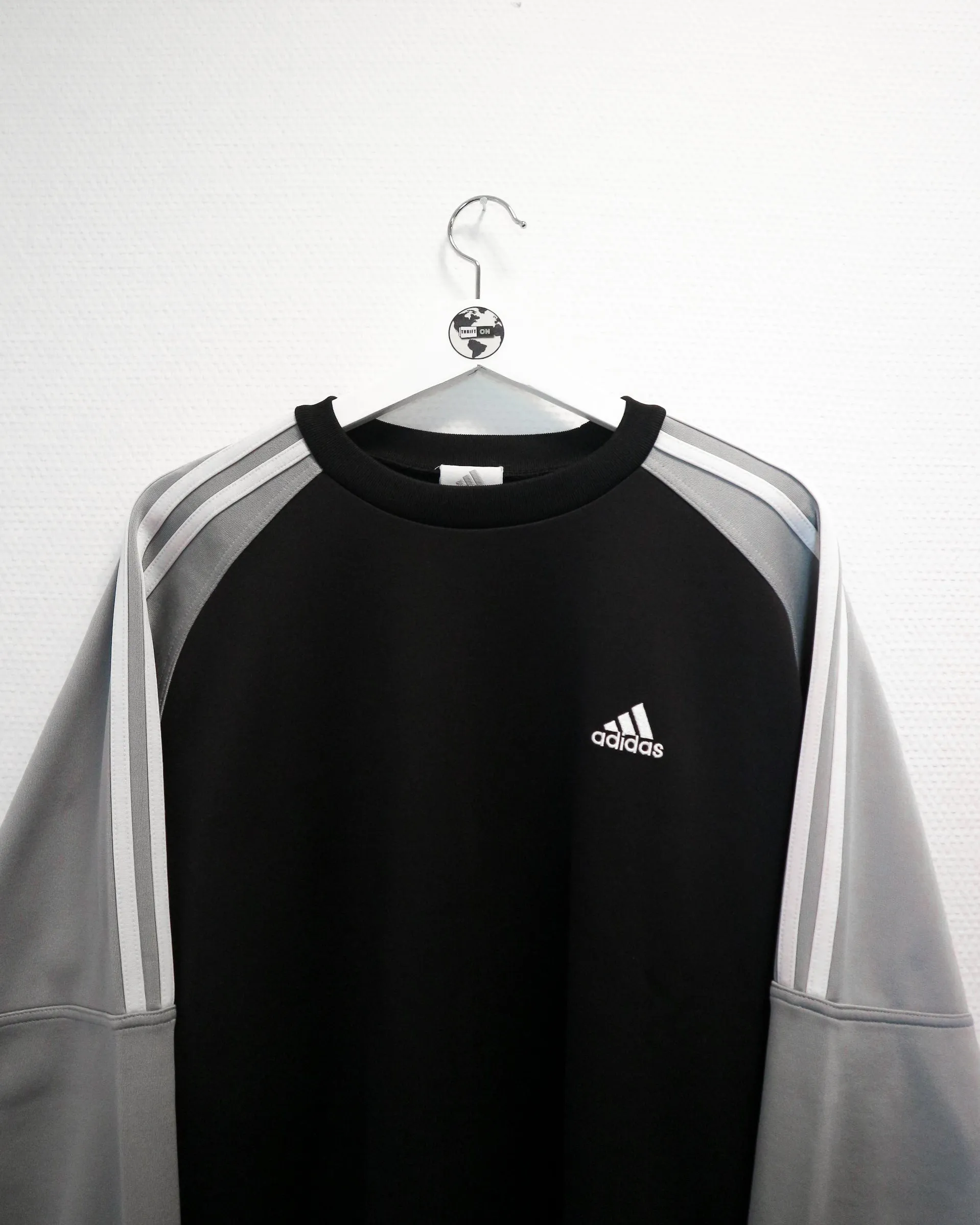 Adidas sweater M