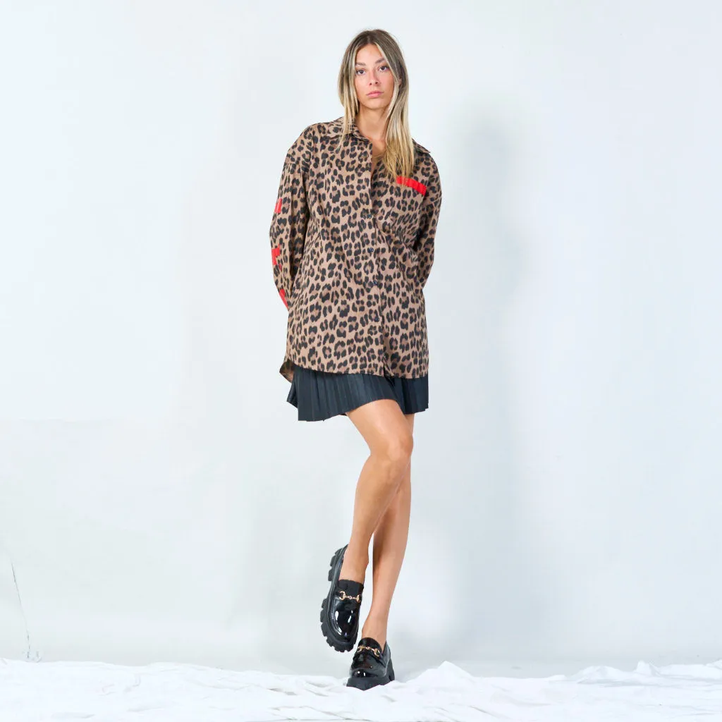 Chic leopard print button-up shirt wholesale