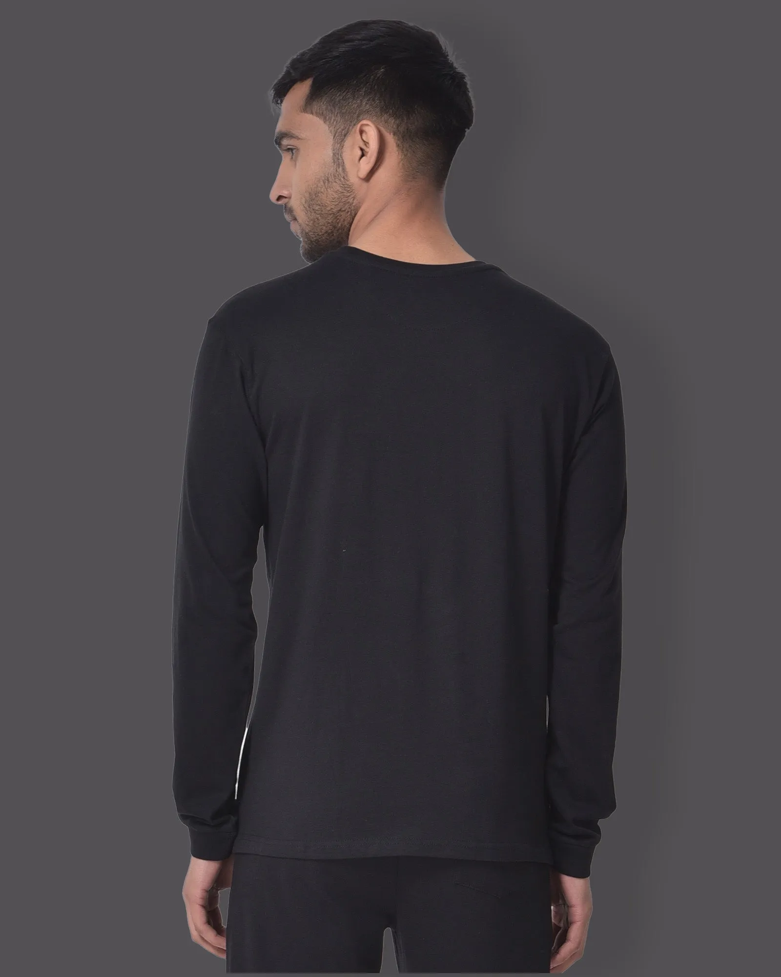 Full Sleeves Crew Neck: Forever Black