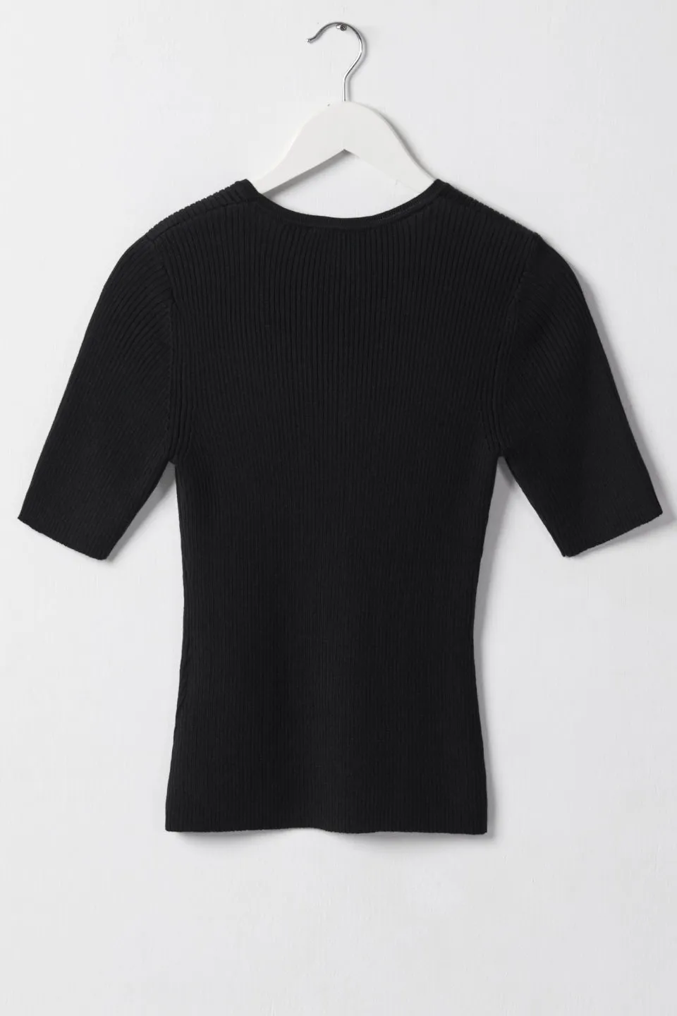 Graceful Black Rib Knit Half Sleeve Crew Neck Top