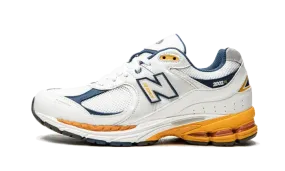 New Balance 2002R Bryant Giles